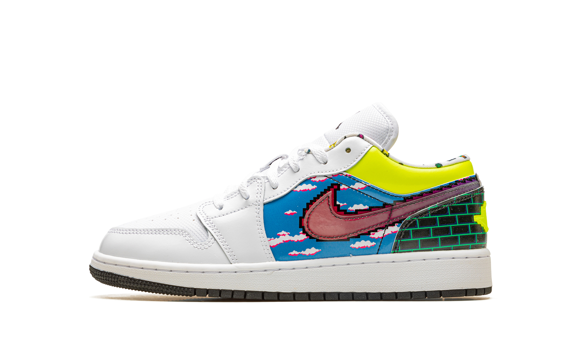 Air Jordan 1 Low GS "Old School Gaming" DM8969 114