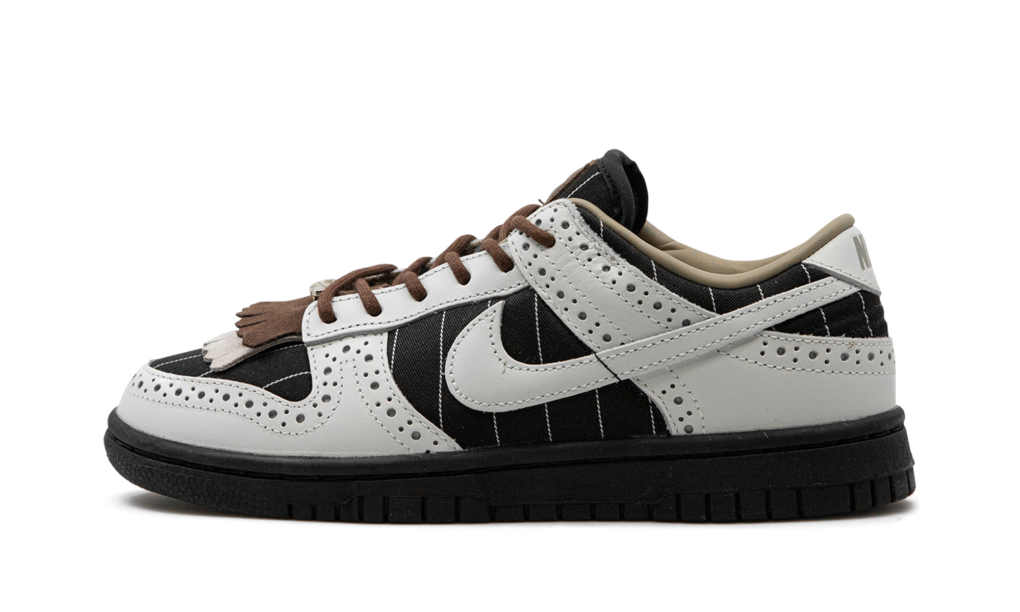 Dunk Low LX WMNS "Brogue Pinstripe" FV3642 010